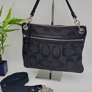 Coach Poppy Metallic
Signature Sateen Hippie Black
Canvas Bag 19131